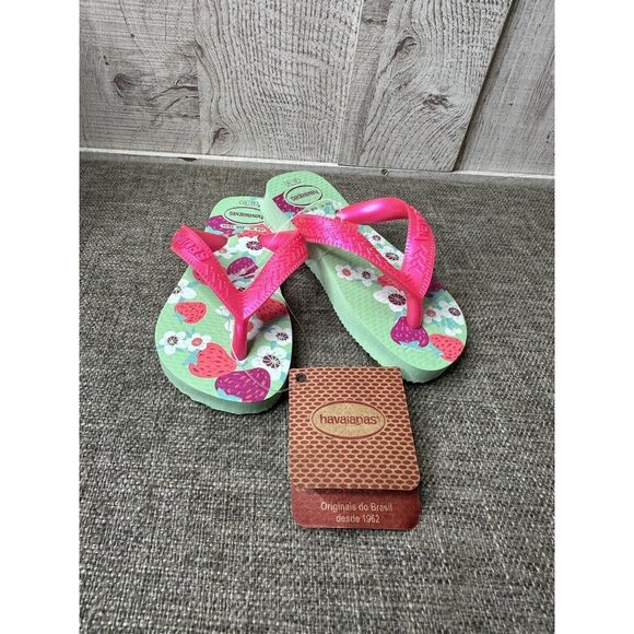 Havaianas Other - Havaianas Toddlers Logo Flip Flops Size 9C Sandals Girls Pink Green Strawberry
